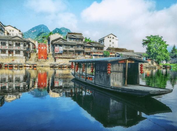 点星沉月